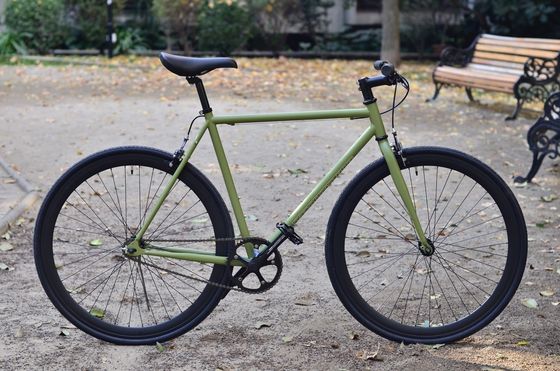 Hard Frame Fixed Gear Road Bike met Quando Hub Je perfecte metgezel op de weg