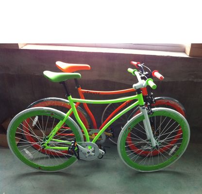 Customized CE Hi-Ten Steel Frame 700C Single Speed Fixed Gear Bike voor jongens