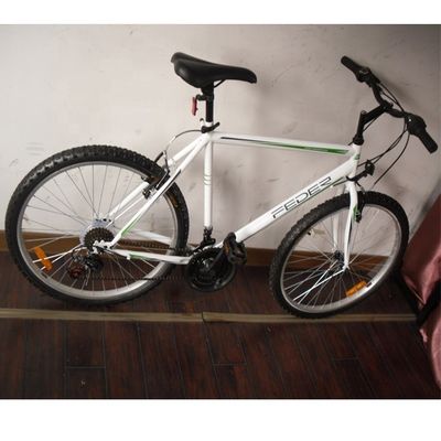 Gewoon pedaal 26&quot; mannen staal CE volwassen Shimano 21 snelheden OEM logo MTB Mountain Bike 17KG