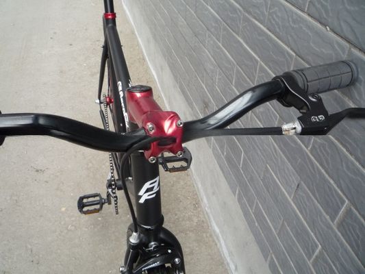 CE-goedgekeurde kleurrijke fietsband 700*23C/25C/28C KENDA Rim Material Aluminium