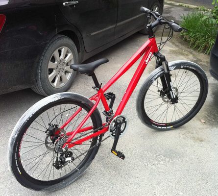 26 inch aluminium voorwiel 24 snelheden schijferrem bergfiets voor vrouwen CE goedgekeurd