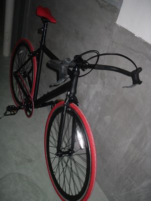 700C Full Matte Black OEM Aluminium Frame Single Speed Road Bike Bruto gewicht 13 kg