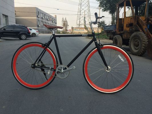 Single Speed Bike 700c Fixie Bike met KMC keten en bruto gewicht 13kg
