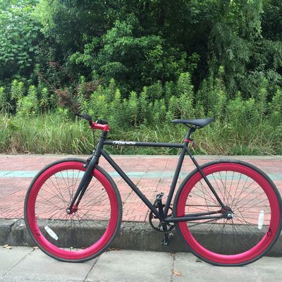 Single Speed Bike 700c Fixie Bike met KMC keten en bruto gewicht 13kg