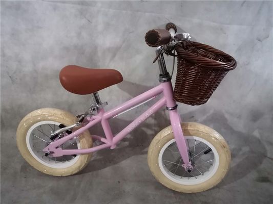 12 inch Foam Tire Kids' Balance Bike Gele Kleur Laadcapaciteit 70kg Front Wicker Basket