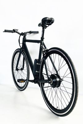 700C 350W 36V 8.8AH Aluminium Frame CE OEM Op maat gemaakt Europa Elektrische single speed mannenfiets