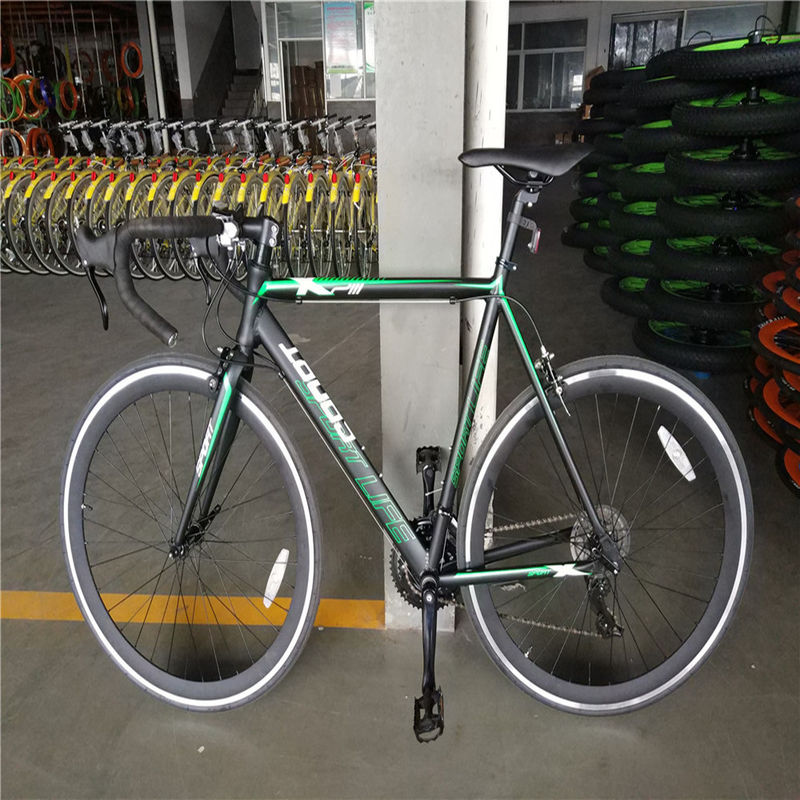 700C Mensen wegfiets met legering stam en 21S schijfrem 2024 Aluminium legering frame