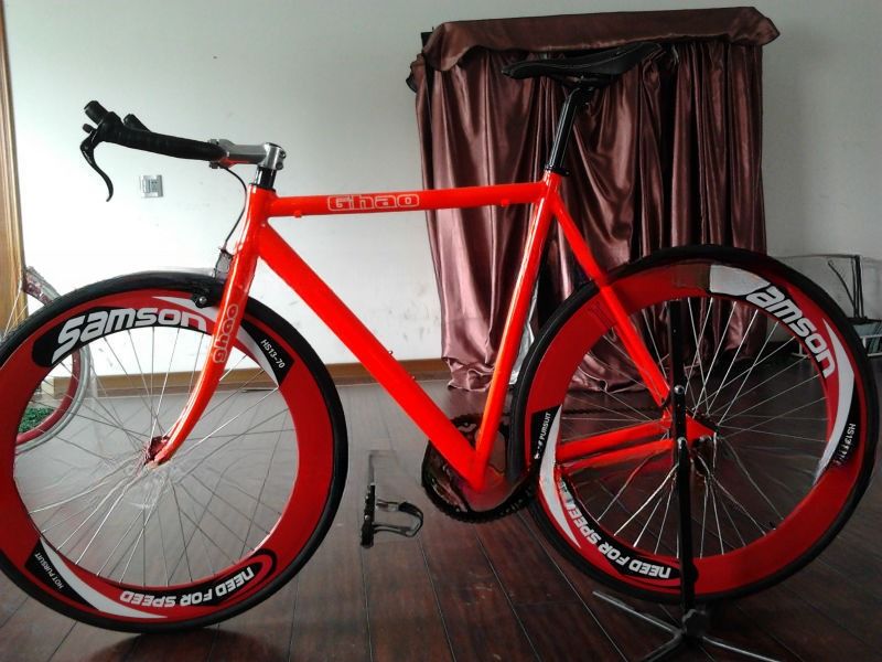 Bestelling 700C Fixed Gear Bike Fiets Fixie Gear Bike Bull Horn Single Speed Track Fietsen