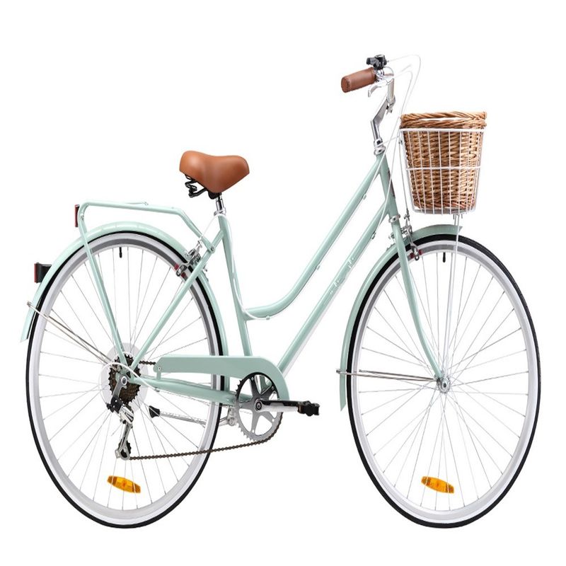 Vintage vrouwen stap door de fiets met voorkant mand en 7-snelheid klassiek ontwerp